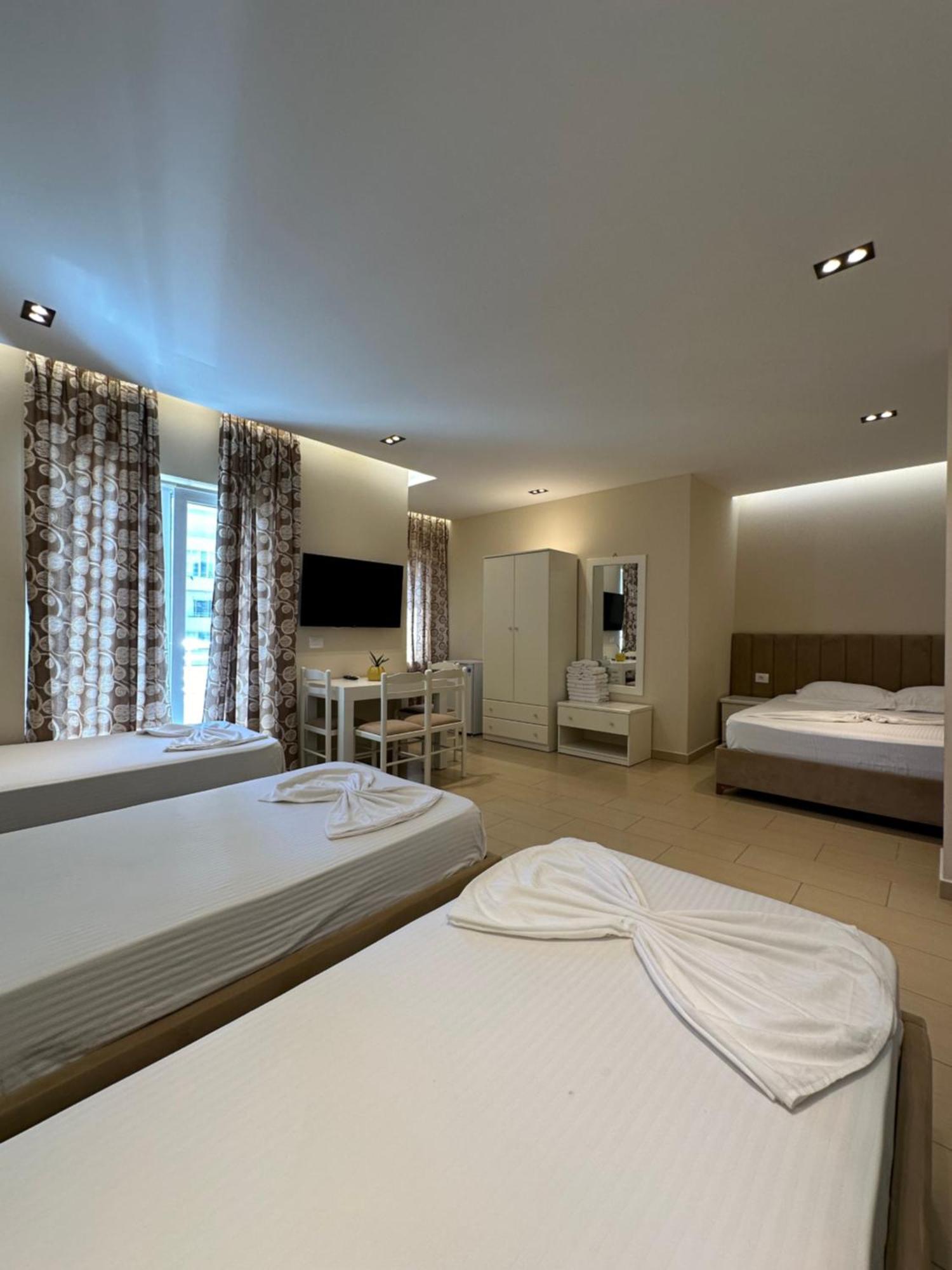 Mare 4* Durres